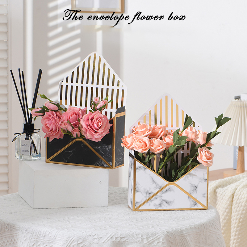 Caixas de flores criativas em  - Florist Supply House avaliação e preço